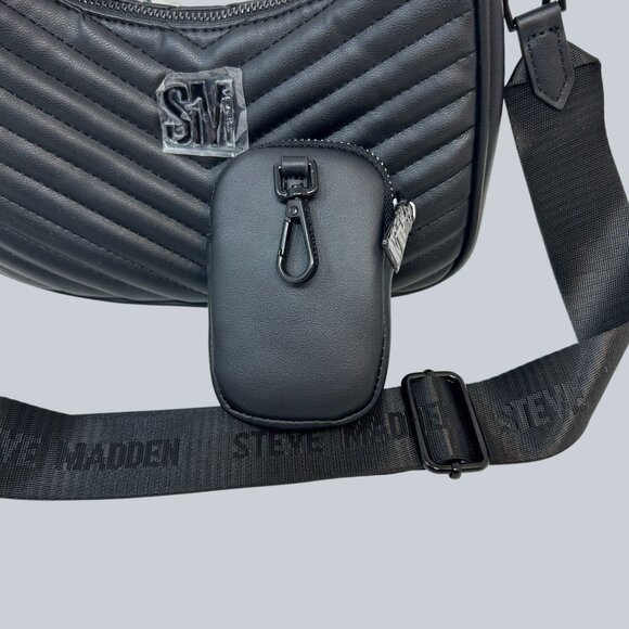 Steve Madden Black Quilted Crossbody Bag With Chain Strap & Pouch - Picture 4 of 10